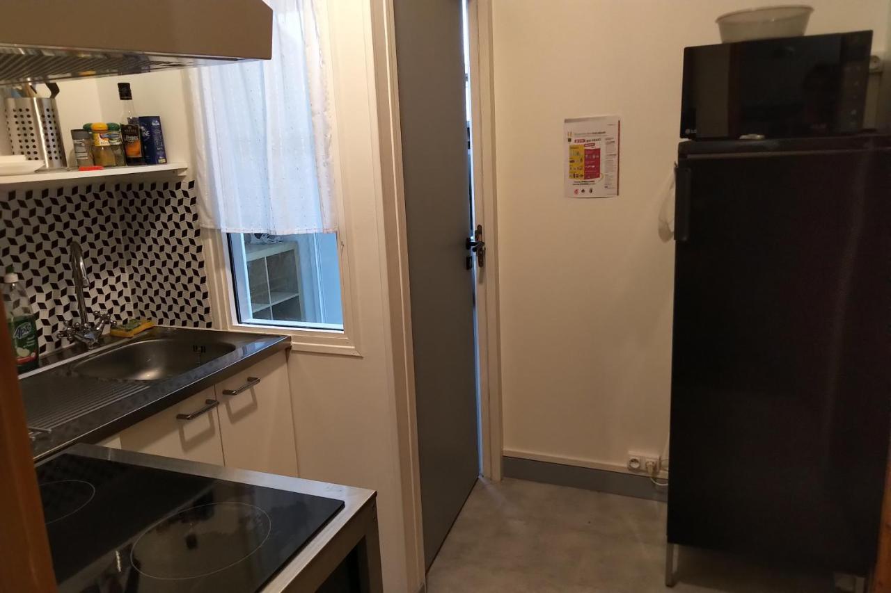 Espace Beleverte Bussiere 1 Tamaris Appartement Meuble De 2 Chambres Oullins Eksteriør bilde