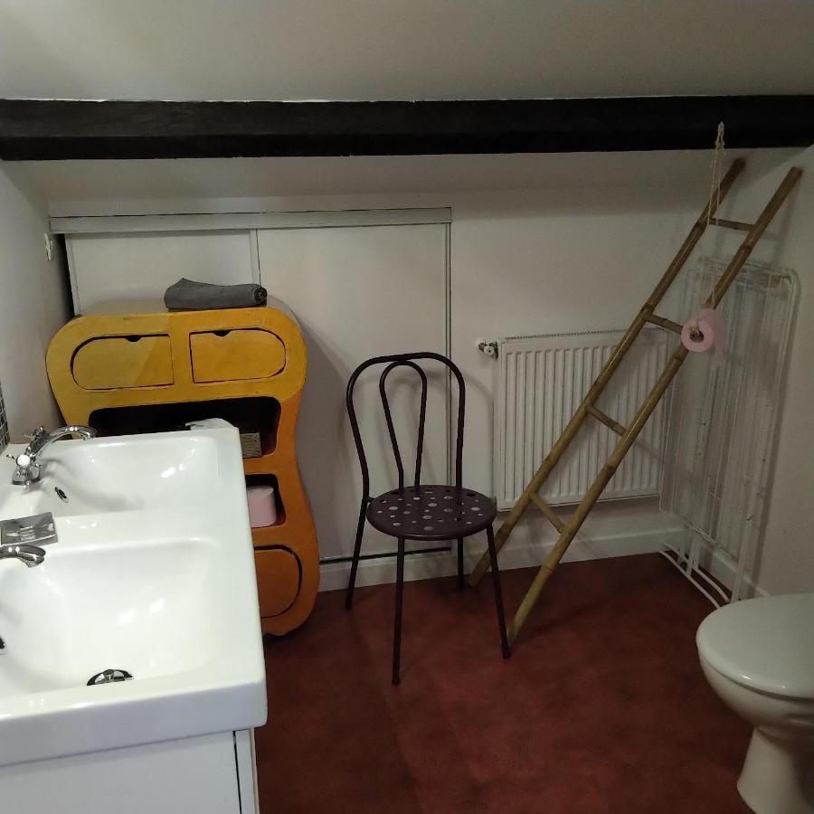 Espace Beleverte Bussiere 1 Tamaris Appartement Meuble De 2 Chambres Oullins Eksteriør bilde