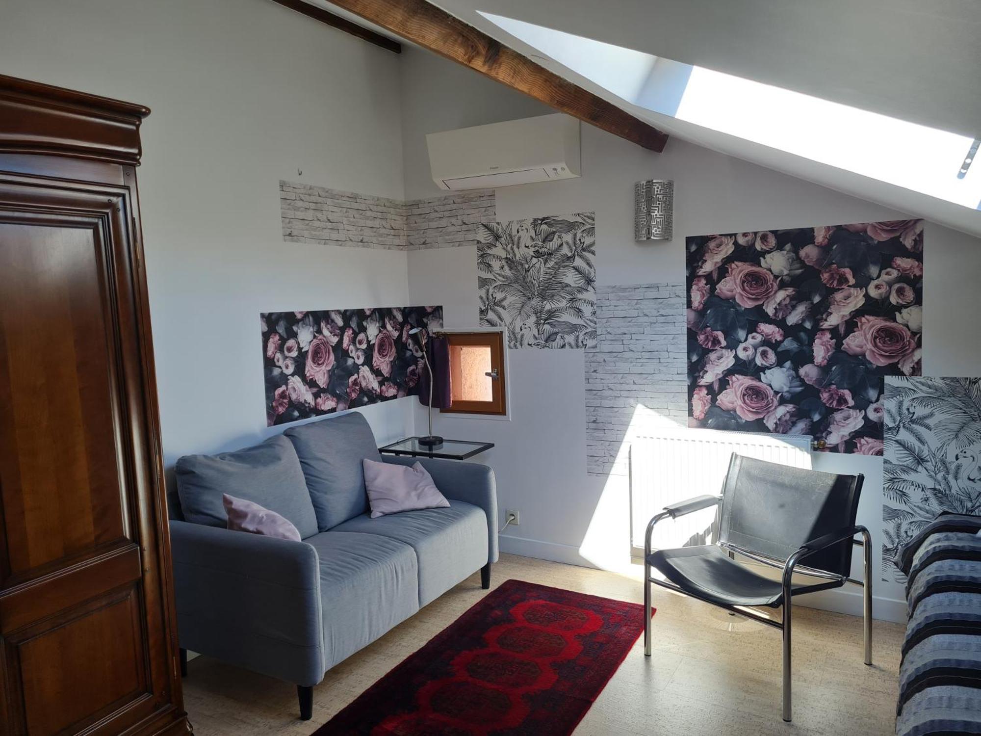 Espace Beleverte Bussiere 1 Tamaris Appartement Meuble De 2 Chambres Oullins Eksteriør bilde