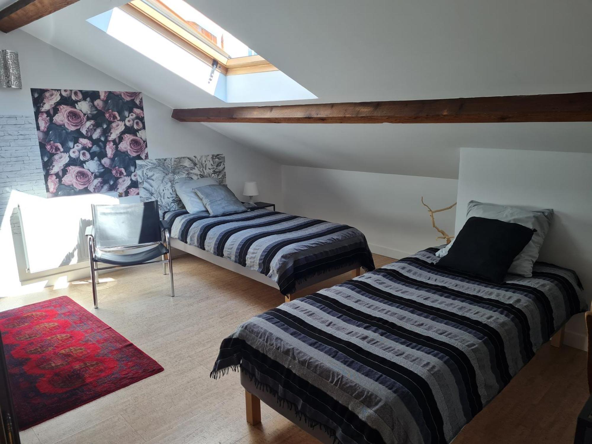 Espace Beleverte Bussiere 1 Tamaris Appartement Meuble De 2 Chambres Oullins Eksteriør bilde